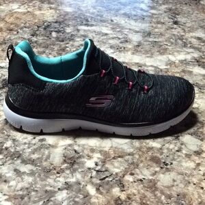 Women’s Sketchers slip on tennis shoes-  Sz. 7.5